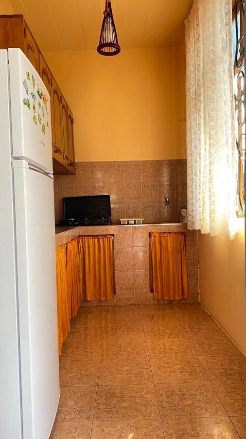 Holiday Home In ゴニオ エクステリア 写真